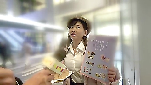 0000210 騎乗位 ずらし挿入 JDなどが含まれている